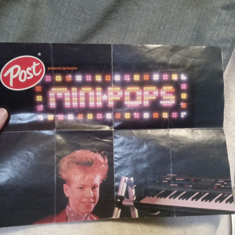 Vintage Paul Hardy "Mini Pops" Music Poster with Keyboards - Picture 4 of 7